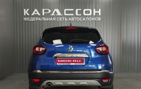 Renault Kaptur I рестайлинг, 2021 год, 1 590 000 рублей, 4 фотография