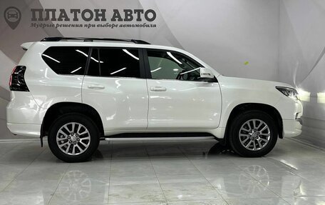 Toyota Land Cruiser Prado 150 рестайлинг 2, 2020 год, 5 499 000 рублей, 4 фотография