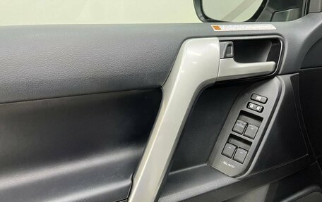 Toyota Land Cruiser Prado 150 рестайлинг 2, 2020 год, 5 499 000 рублей, 19 фотография