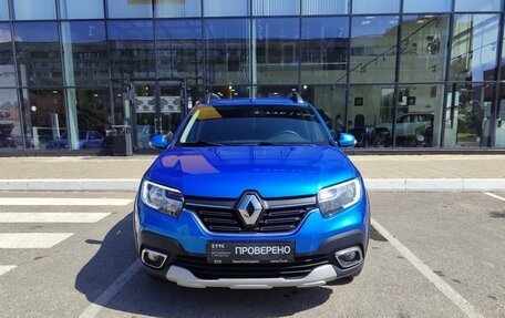 Renault Sandero II рестайлинг, 2020 год, 1 300 000 рублей, 2 фотография