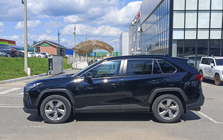Toyota RAV4, 2020 год, 2 950 000 рублей, 8 фотография