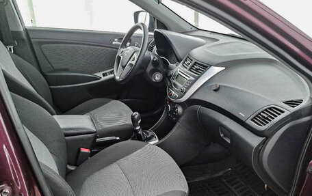 Hyundai Solaris II рестайлинг, 2011 год, 545 000 рублей, 11 фотография