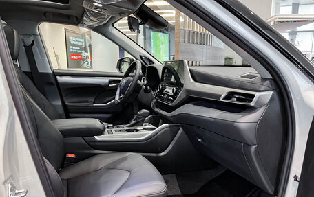 Toyota Highlander, 2025 год, 5 849 000 рублей, 11 фотография