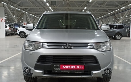 Mitsubishi Outlander III рестайлинг 3, 2014 год, 1 669 000 рублей, 2 фотография