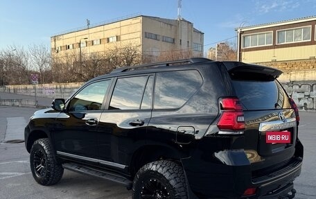 Toyota Land Cruiser Prado 150 рестайлинг 2, 2011 год, 2 800 000 рублей, 9 фотография