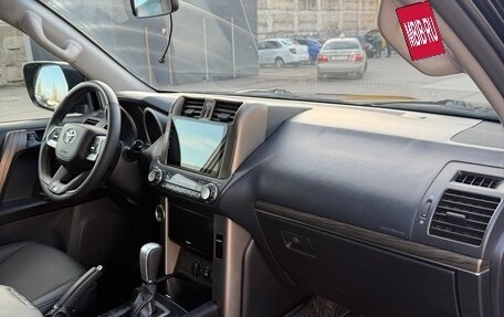 Toyota Land Cruiser Prado 150 рестайлинг 2, 2011 год, 2 800 000 рублей, 15 фотография
