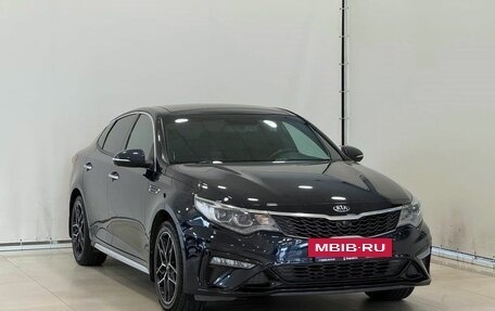 KIA Optima IV, 2018 год, 2 035 000 рублей, 2 фотография