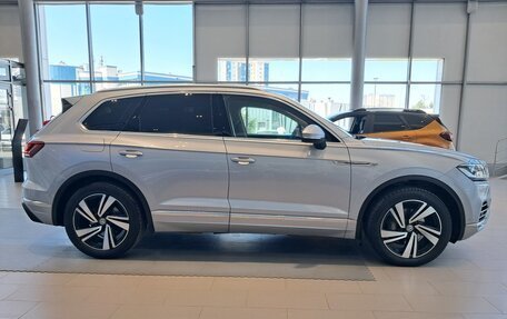 Volkswagen Touareg III, 2019 год, 4 575 000 рублей, 4 фотография