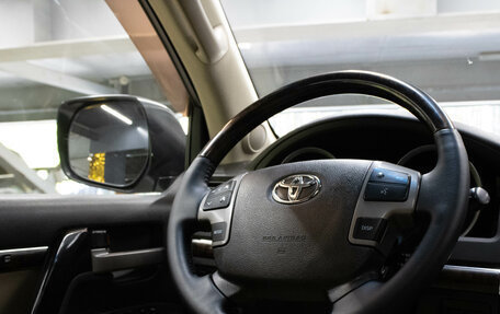 Toyota Land Cruiser 200, 2008 год, 2 599 000 рублей, 8 фотография