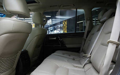 Toyota Land Cruiser 200, 2008 год, 2 599 000 рублей, 13 фотография