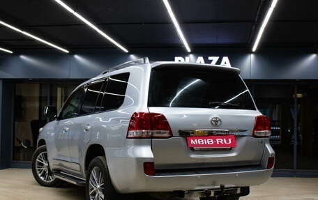 Toyota Land Cruiser 200, 2008 год, 2 599 000 рублей, 3 фотография