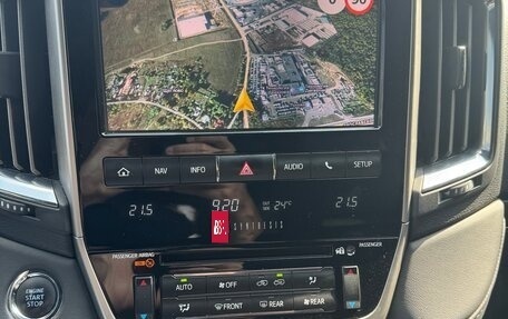 Toyota Land Cruiser 200, 2020 год, 8 500 000 рублей, 14 фотография