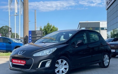 Peugeot 308 II, 2011 год, 569 000 рублей, 3 фотография