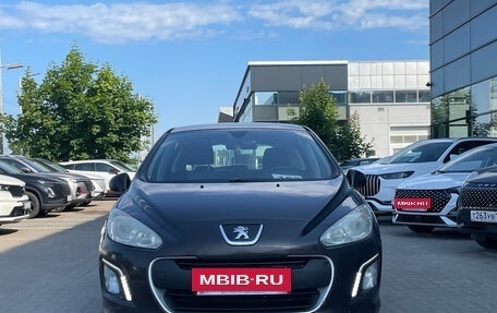 Peugeot 308 II, 2011 год, 569 000 рублей, 2 фотография