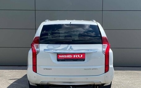 Mitsubishi Pajero Sport III рестайлинг, 2018 год, 2 835 000 рублей, 6 фотография
