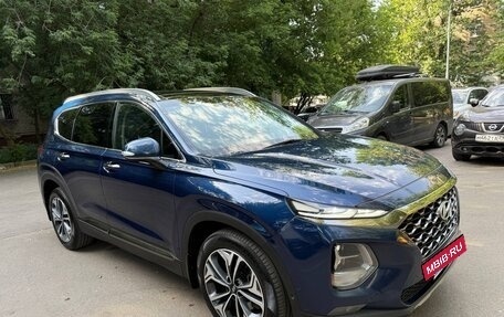 Hyundai Santa Fe IV, 2019 год, 2 900 000 рублей, 2 фотография