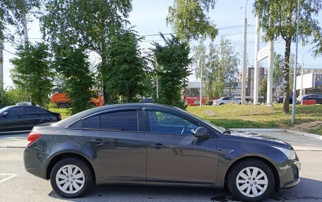 Chevrolet Cruze II, 2013 год, 540 000 рублей, 5 фотография
