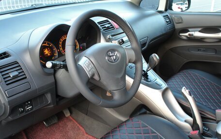 Toyota Auris II, 2008 год, 650 000 рублей, 6 фотография