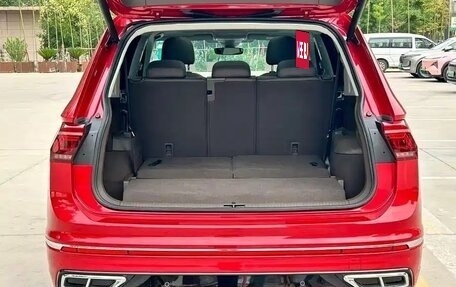Volkswagen Tiguan II, 2021 год, 3 336 000 рублей, 6 фотография