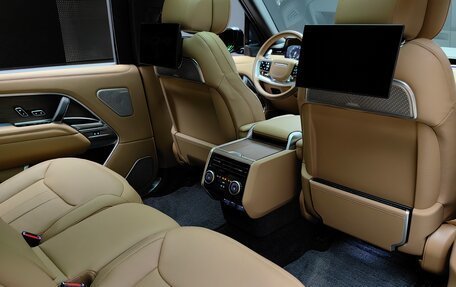 Land Rover Range Rover IV рестайлинг, 2024 год, 23 250 000 рублей, 20 фотография