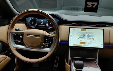 Land Rover Range Rover IV рестайлинг, 2024 год, 23 250 000 рублей, 28 фотография