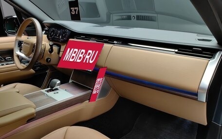 Land Rover Range Rover IV рестайлинг, 2024 год, 23 250 000 рублей, 24 фотография