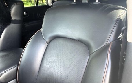 Nissan Patrol, 2011 год, 2 300 000 рублей, 12 фотография