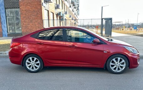 Hyundai Solaris II рестайлинг, 2012 год, 460 000 рублей, 17 фотография