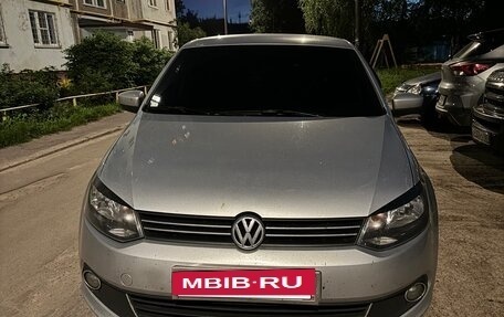 Volkswagen Polo VI (EU Market), 2012 год, 810 000 рублей, 21 фотография