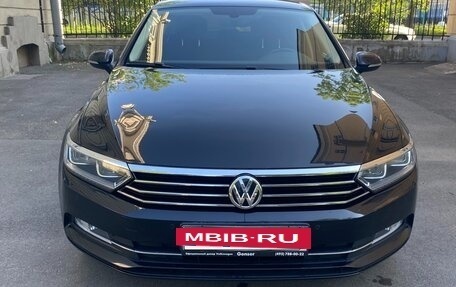 Volkswagen Passat B8 рестайлинг, 2016 год, 1 595 000 рублей, 2 фотография
