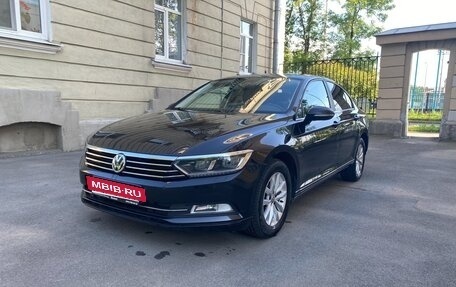 Volkswagen Passat B8 рестайлинг, 2016 год, 1 595 000 рублей, 6 фотография
