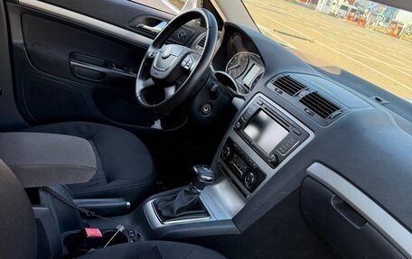 Skoda Octavia, 2012 год, 1 080 000 рублей, 4 фотография