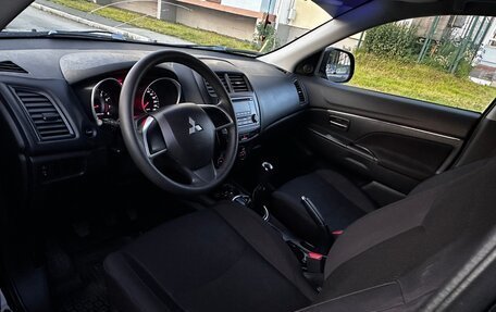 Mitsubishi ASX I рестайлинг, 2014 год, 1 200 000 рублей, 10 фотография