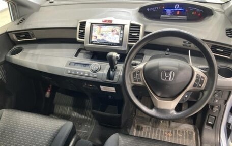 Honda Freed I, 2013 год, 785 000 рублей, 11 фотография