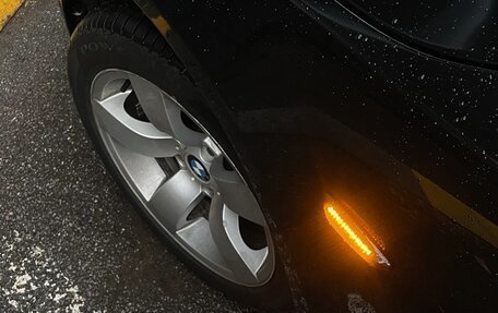 BMW 5 серия, 2004 год, 950 000 рублей, 9 фотография