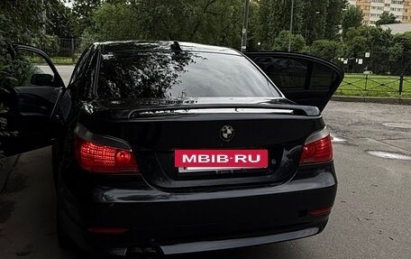 BMW 5 серия, 2004 год, 950 000 рублей, 4 фотография