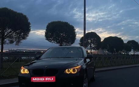 BMW 5 серия, 2004 год, 950 000 рублей, 7 фотография