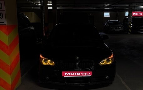 BMW 5 серия, 2004 год, 950 000 рублей, 2 фотография