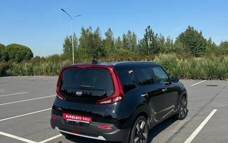 KIA Soul III, 2019 год, 2 300 000 рублей, 3 фотография