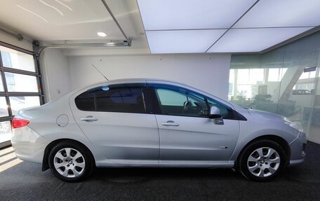 Peugeot 408 I рестайлинг, 2014 год, 800 000 рублей, 4 фотография