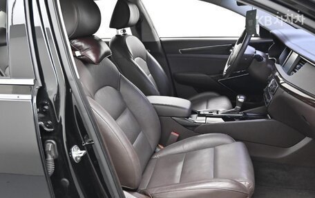 KIA K7, 2018 год, 2 300 000 рублей, 6 фотография