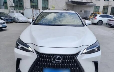 Lexus NX, 2022 год, 3 530 000 рублей, 2 фотография