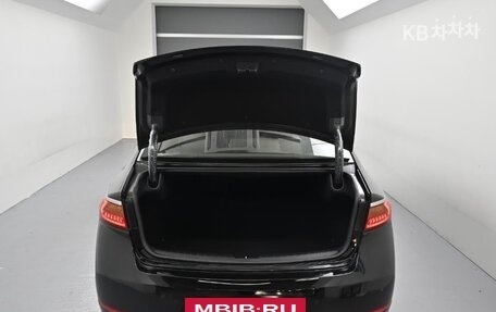 KIA K7, 2018 год, 2 300 000 рублей, 11 фотография