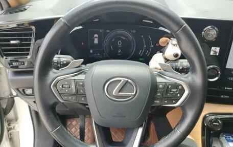 Lexus NX, 2022 год, 3 530 000 рублей, 11 фотография
