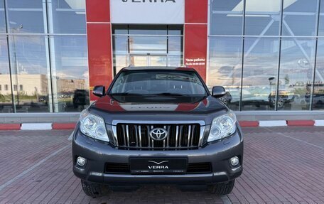 Toyota Land Cruiser Prado 150 рестайлинг 2, 2013 год, 3 050 000 рублей, 3 фотография