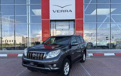 Toyota Land Cruiser Prado 150 рестайлинг 2, 2013 год, 3 050 000 рублей, 1 фотография