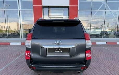 Toyota Land Cruiser Prado 150 рестайлинг 2, 2013 год, 3 050 000 рублей, 7 фотография