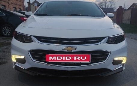 Chevrolet Malibu IX, 2018 год, 1 850 000 рублей, 4 фотография