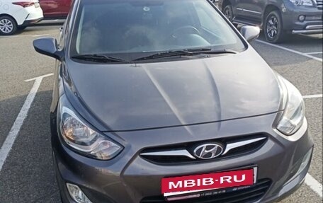 Hyundai Solaris II рестайлинг, 2013 год, 950 000 рублей, 7 фотография