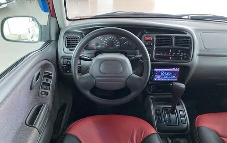 Chevrolet Tracker II, 2000 год, 599 000 рублей, 11 фотография